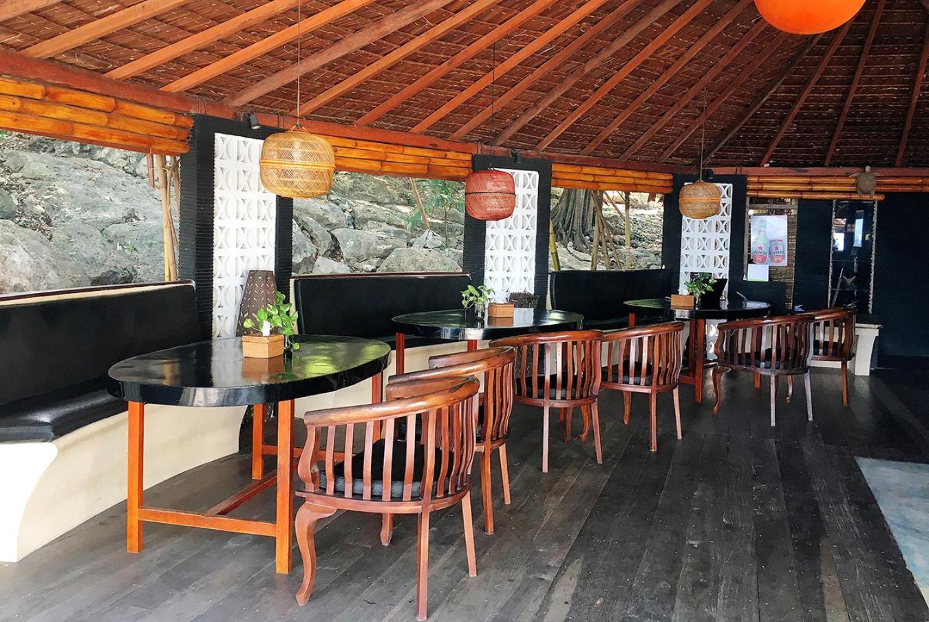 Prince John Dive Resort Donggala Ngoại thất bức ảnh